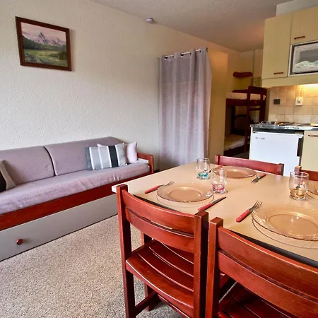 19m² à Avec Balcon, Parking Inclus - Fr-1-340-146 Appartement *